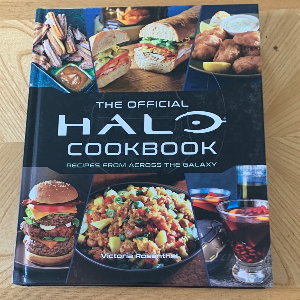 The Official Halo Cookbook: Galactic Recipes in Blue and Black